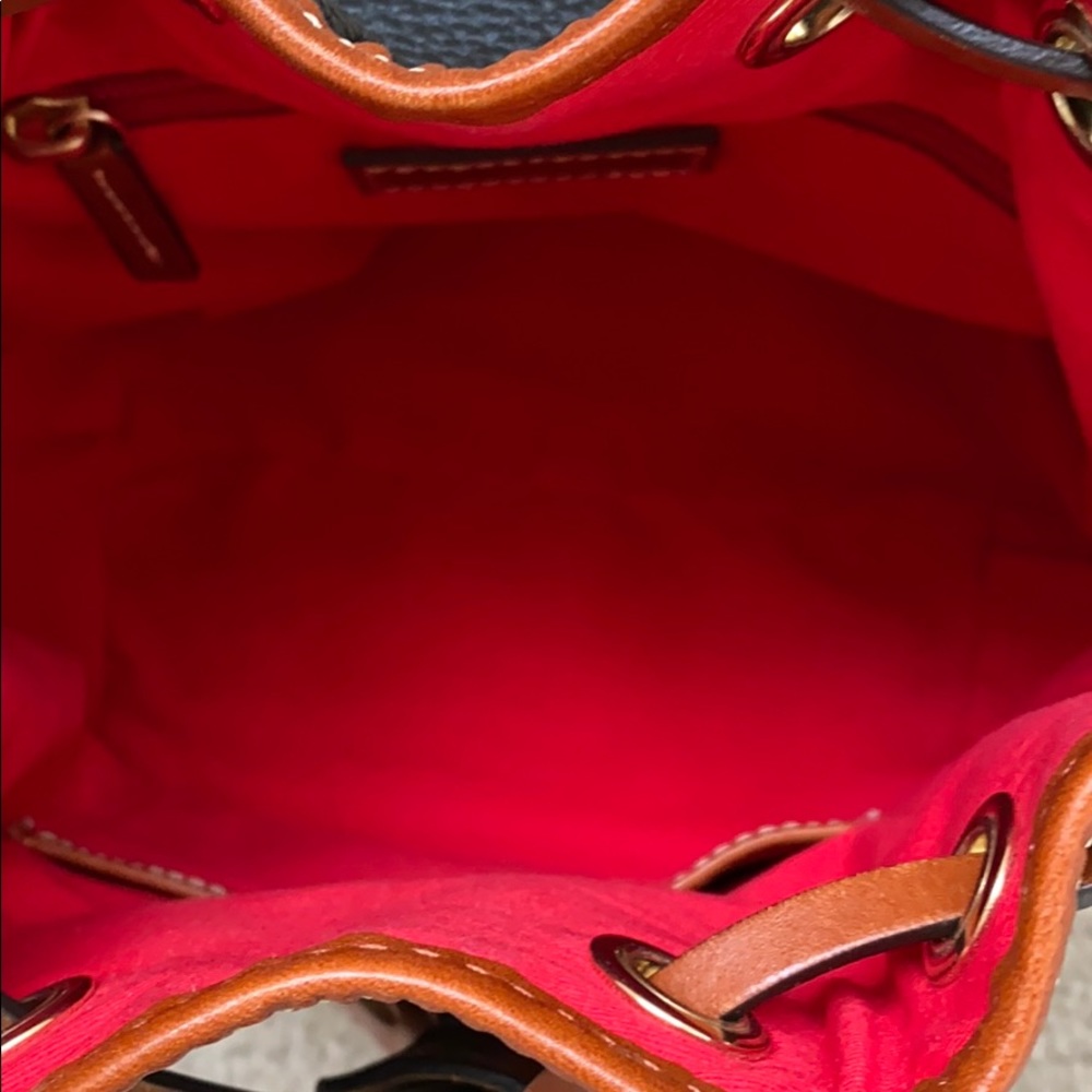 Dooney & Bourke - Picture 7 of 7